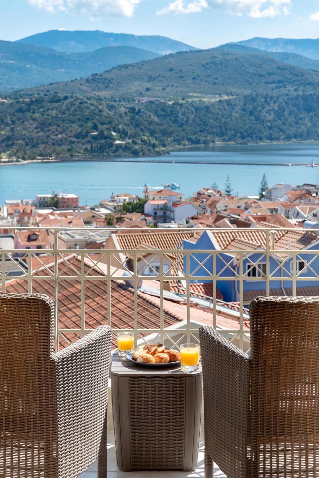 Alexandra'S Cozy Sea View Apartment Argostoli  Exterior photo