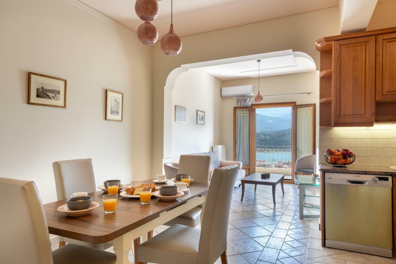 Alexandra'S Cozy Sea View Apartment Argostoli  Exterior photo